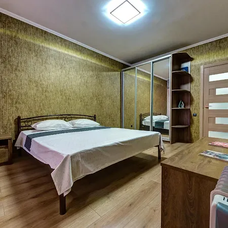 Апартаменти 2-Кімнатні Поруч З Національним Цирком України Kyiv Exterior photo