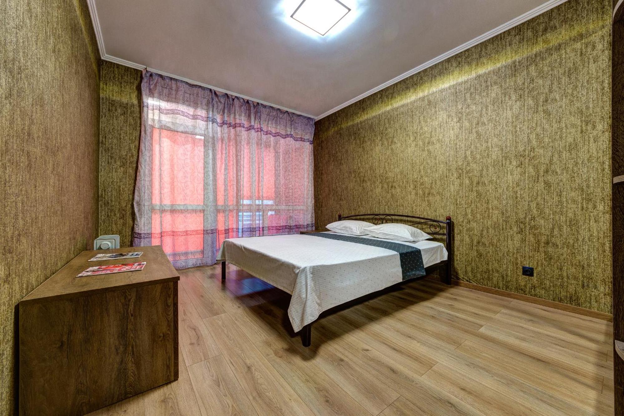 Apartment 2-кімнатні поруч з національним цирком україни Kyiv